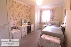 Bedroom- click for photo gallery